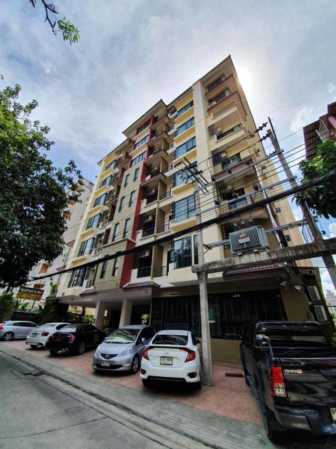 Apartment 552 Bangkok