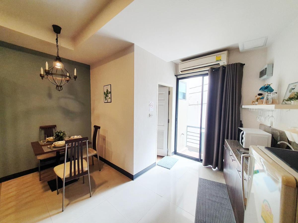 552 Apartment *