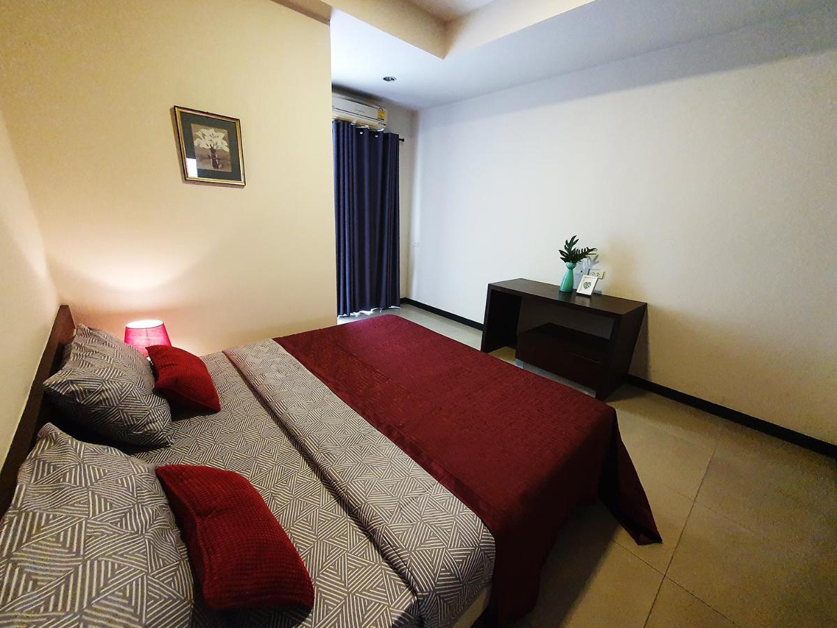 Apartment 552 *